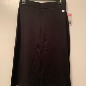 NWT Snoga Athletics Swim/Sport Skirt size Small